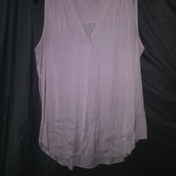 Vince Camuto sleeveless blouse - Picture 2 of 4